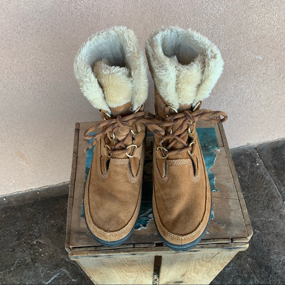 Timberland Mukluk Lace Up Boot - Picture 8 of 11